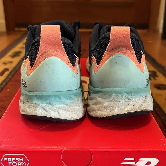 7.5 New Balance Fresh Foam Tempo road running shoes - Picture 4 of 6